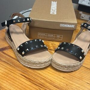 Cushionaire Melissa Black studs platforms